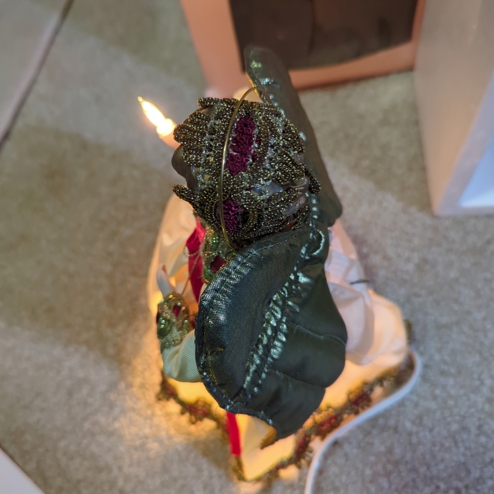 Vintage Ani-Mates Lighted Animated Christmas Angel 11"  Moves + Original Box EUC - Picture 7 of 14